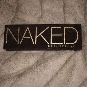 AUTHENTIC👌urban decay naked pallet!!!